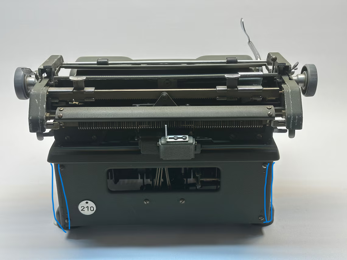 90322157_q5mr 21.png